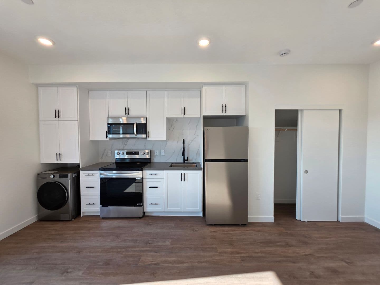 San Diego Apartment: 2435 Imperial Ave