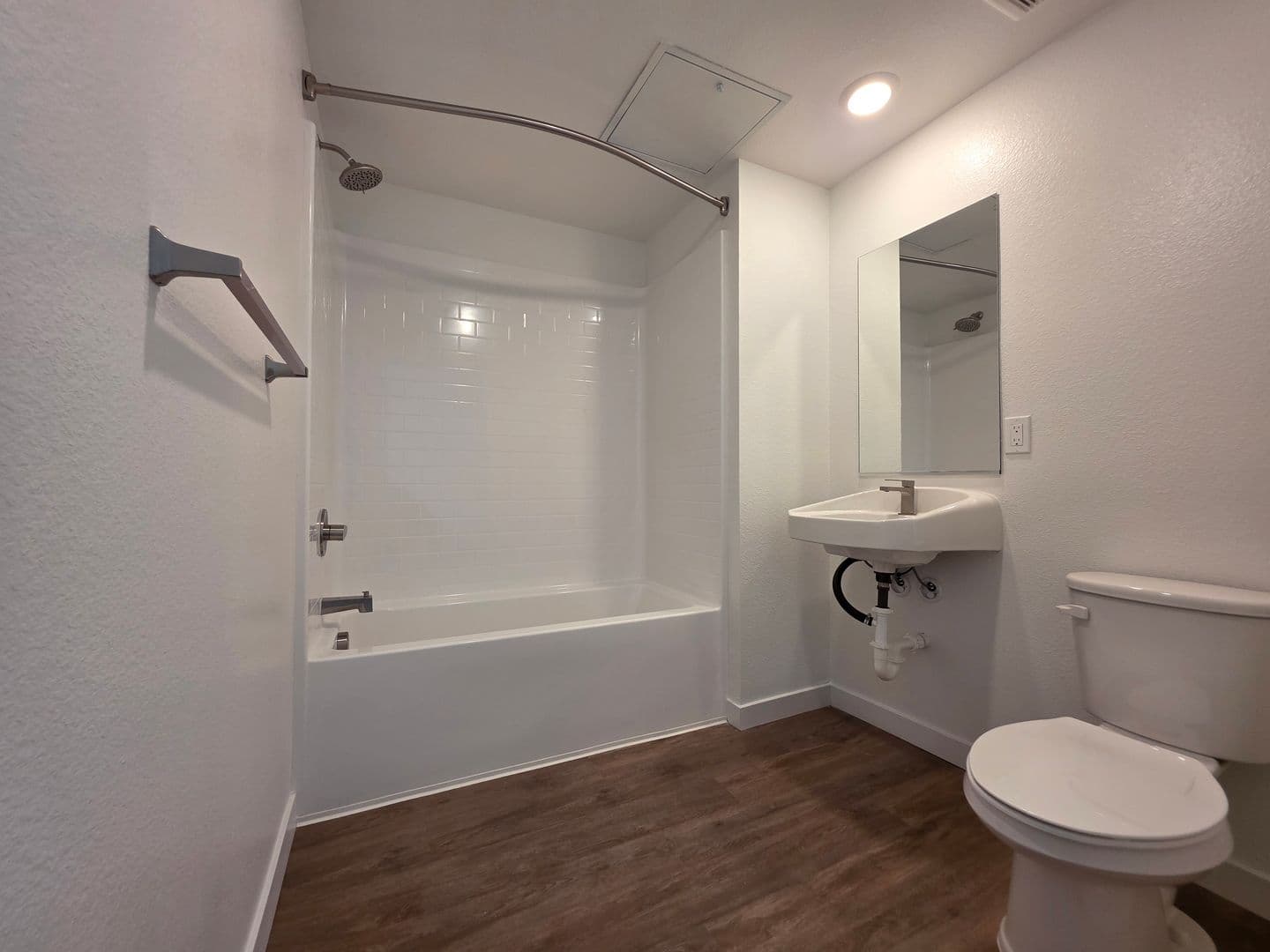 San Diego Apartment: 2435 Imperial Ave