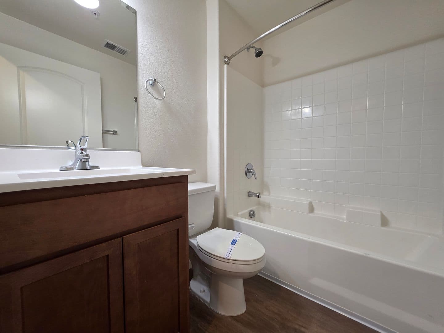 National City Apartment: 1447 Sheryl Ln