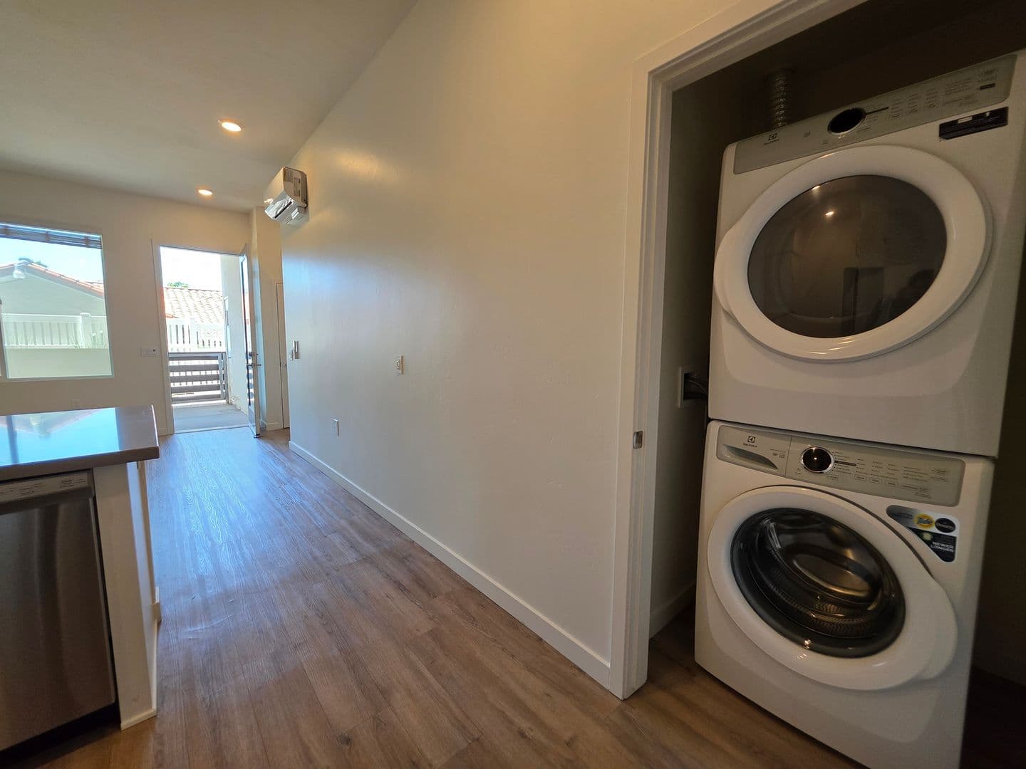 National City Apartment: 310 Palm Ave
