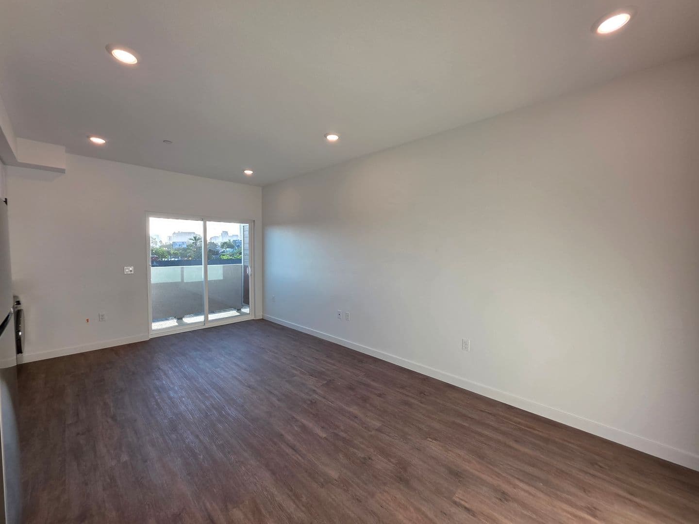 San Diego Apartment: 2435 Imperial Ave