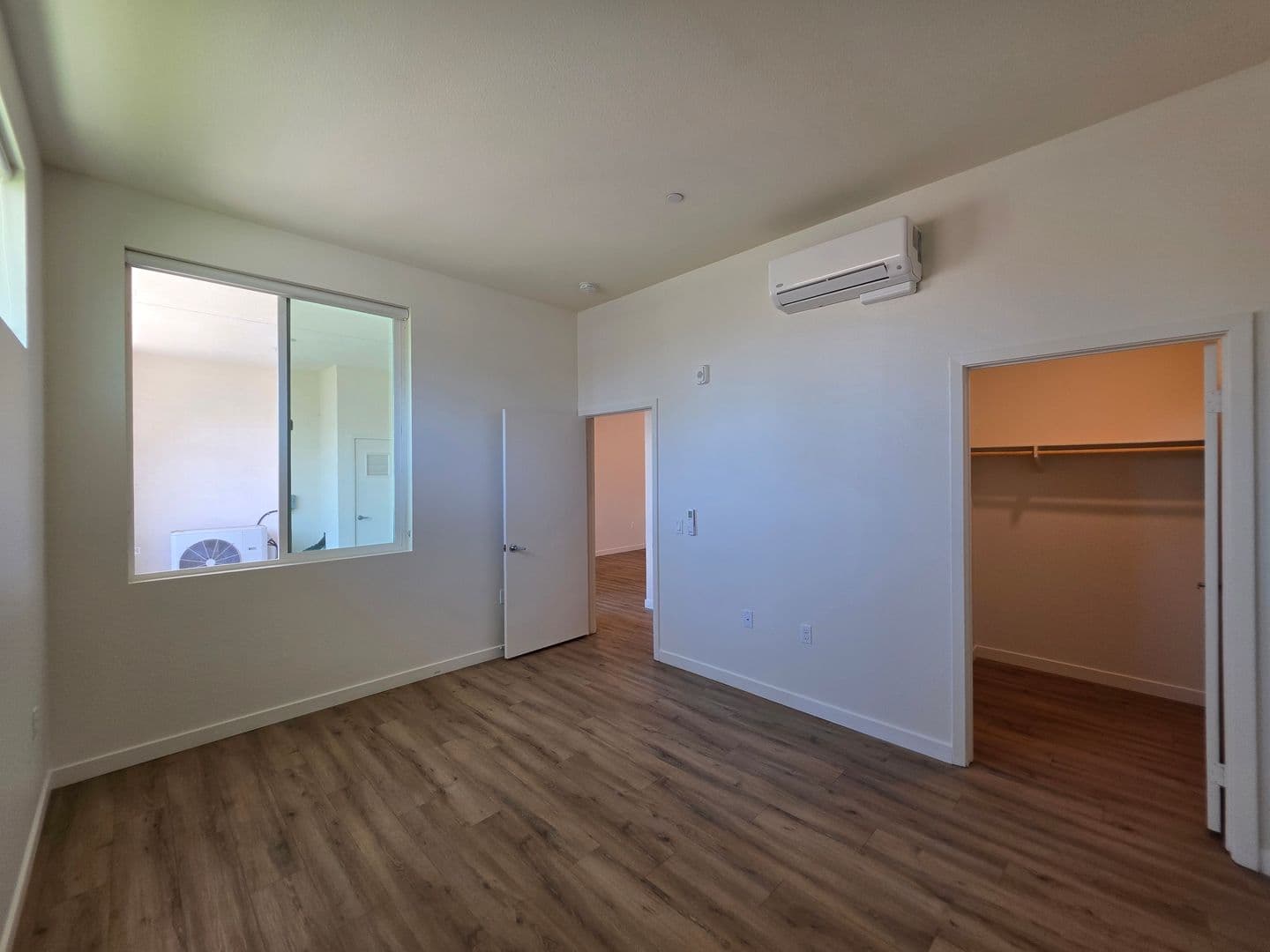 National City Apartment: 611 Highland Avenue