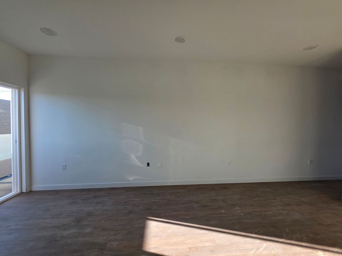 San Diego Apartment: 2435 Imperial Ave
