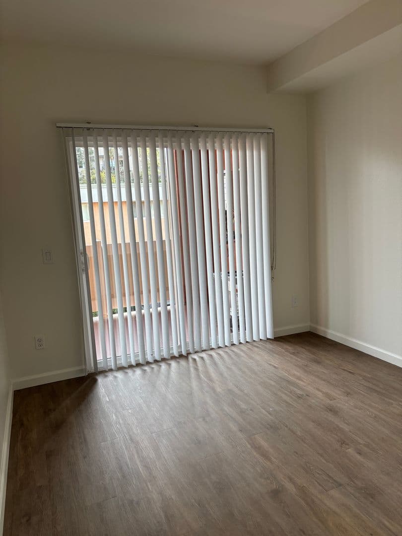 National City Apartment: 840 Palm Ave