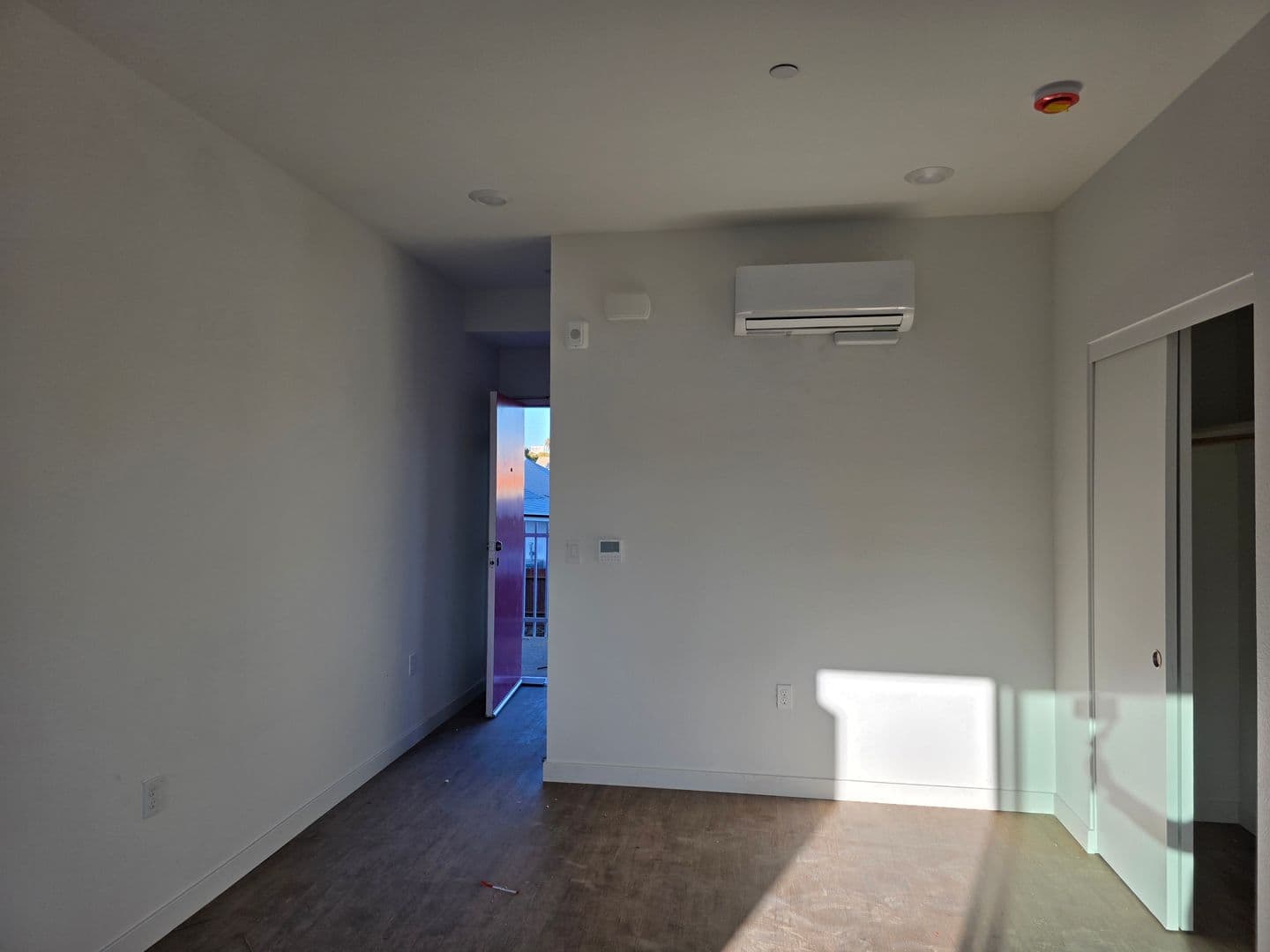 San Diego Apartment: 2435 Imperial Ave