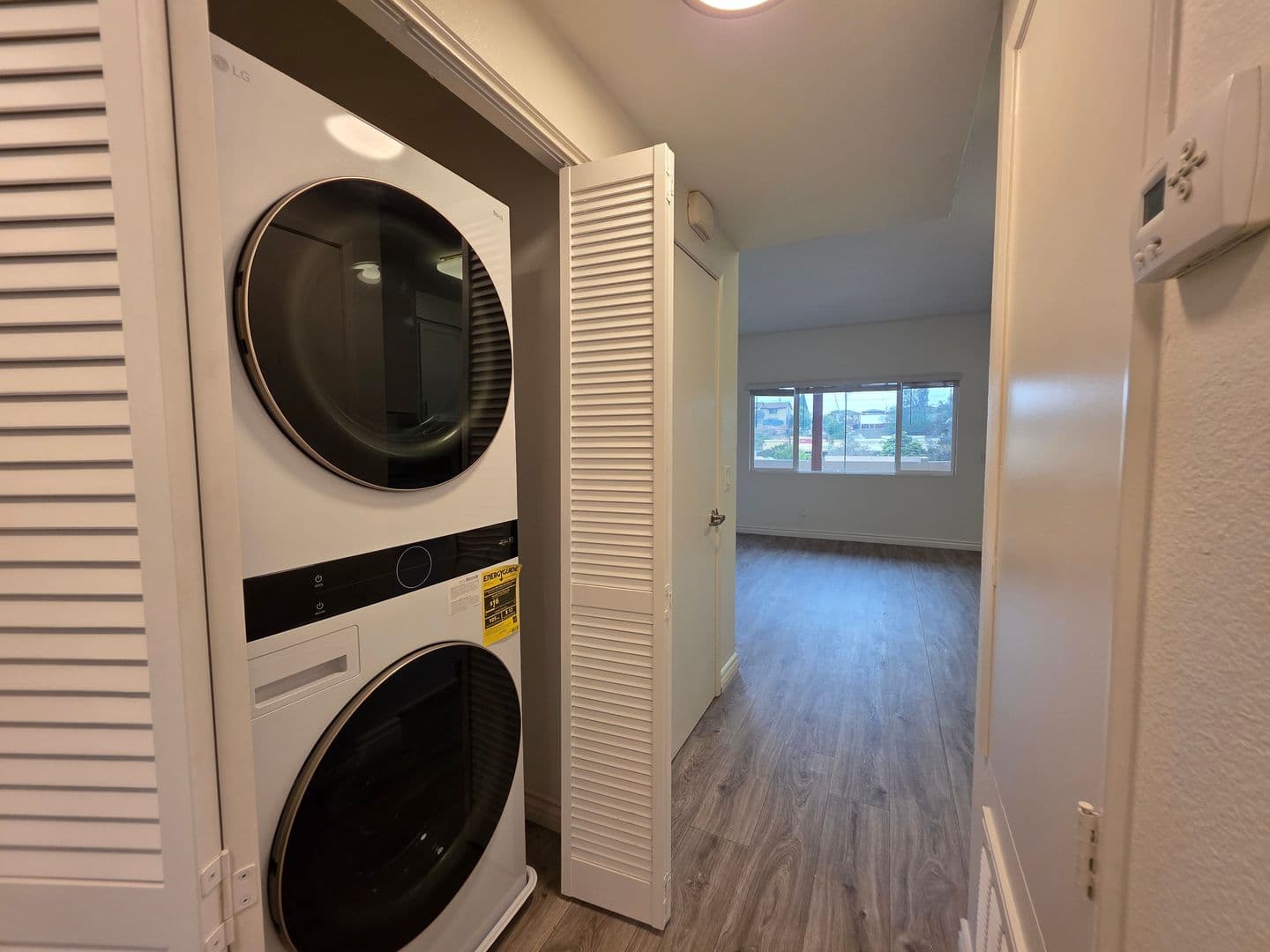 National City Apartment: 840 Palm Ave