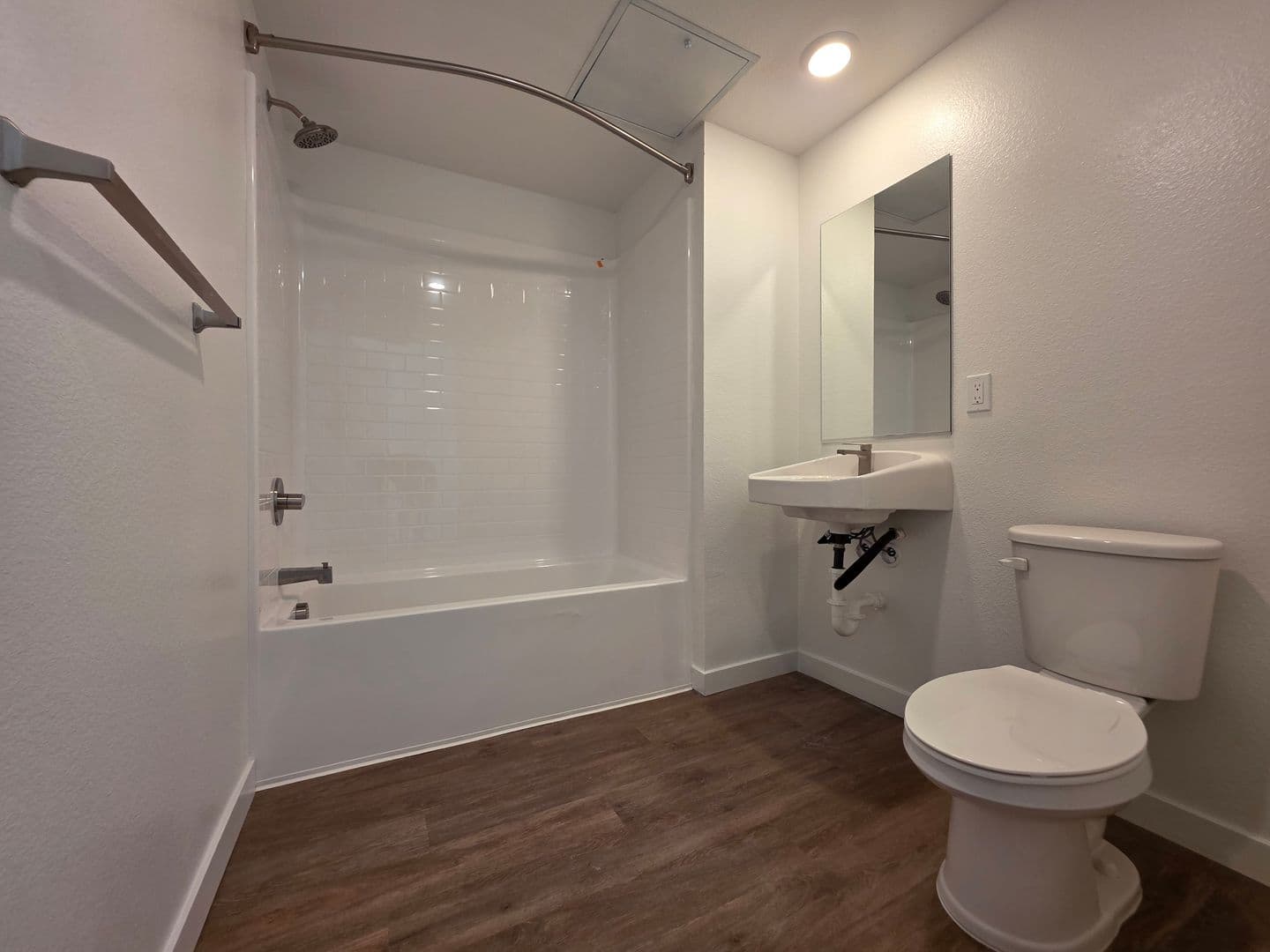 San Diego Apartment: 2435 Imperial Ave