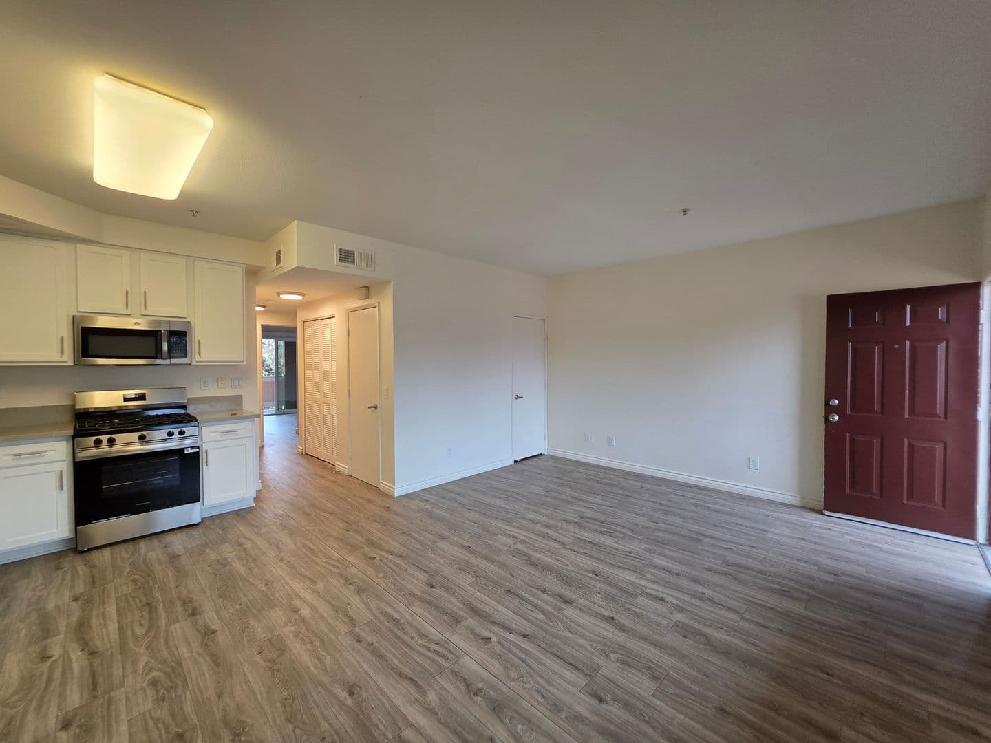 National City Apartment: 840 Palm Ave