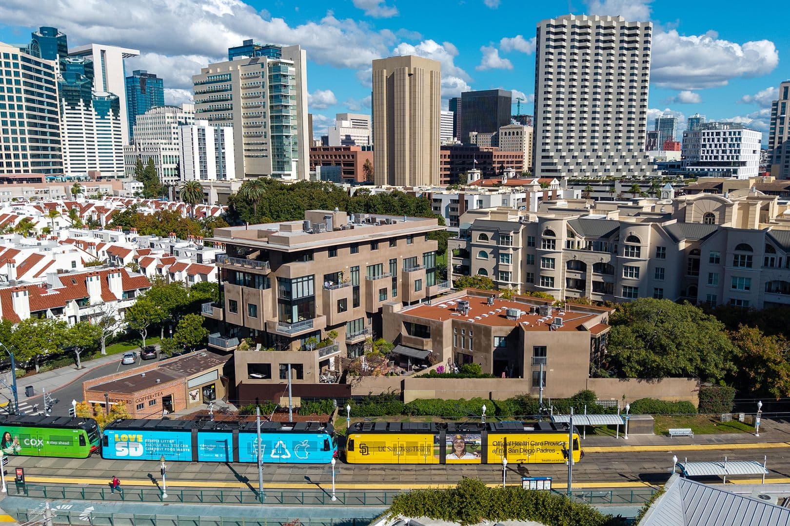 San  Diego Condo: 611 G Street Unit #321
