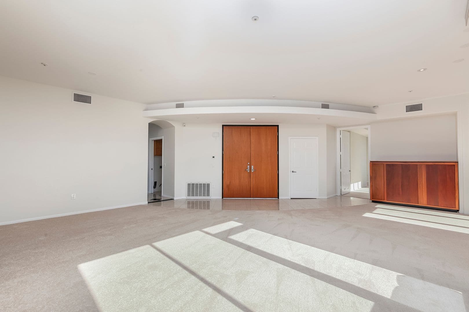 San  Diego Condo: 611 G Street Unit #321