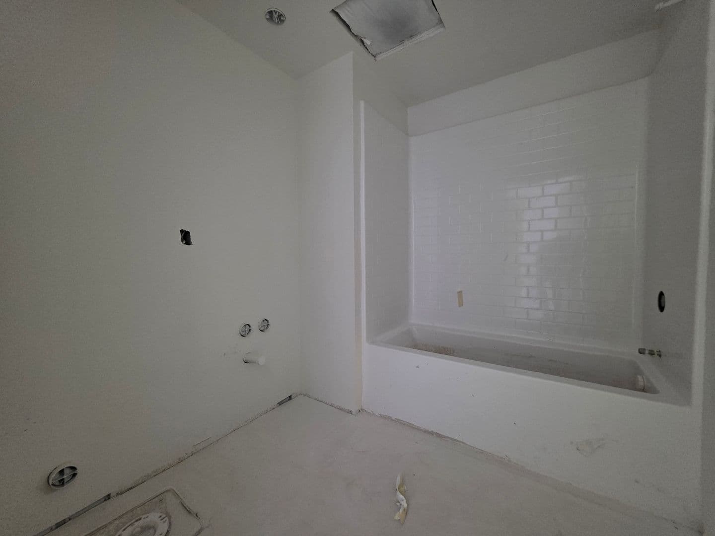 San Diego Apartment: 2435 Imperial Ave