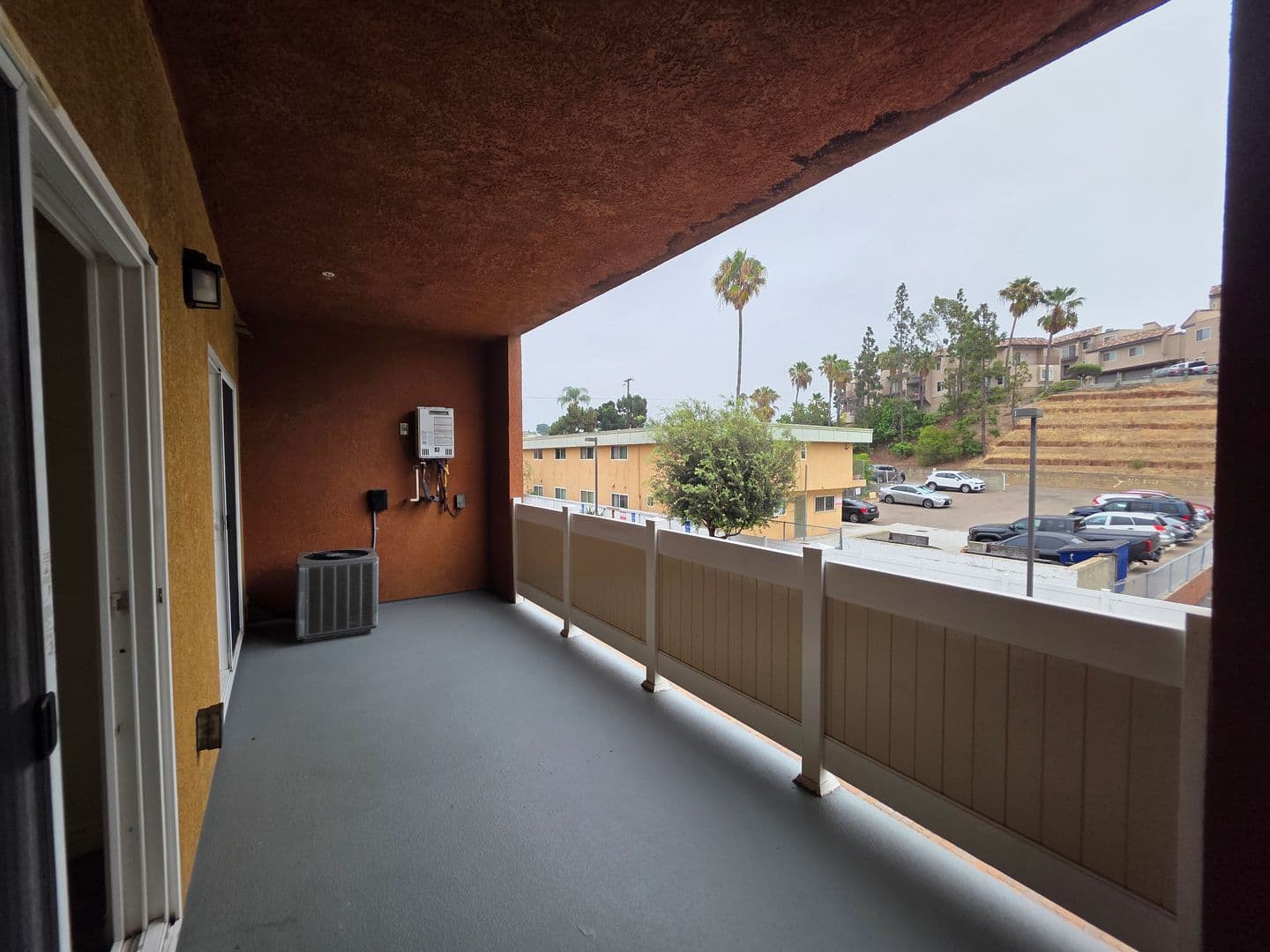 National City Apartment: 840 Palm Ave