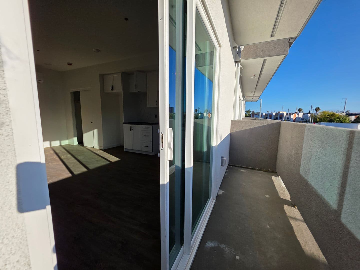San Diego Apartment: 2435 Imperial Ave