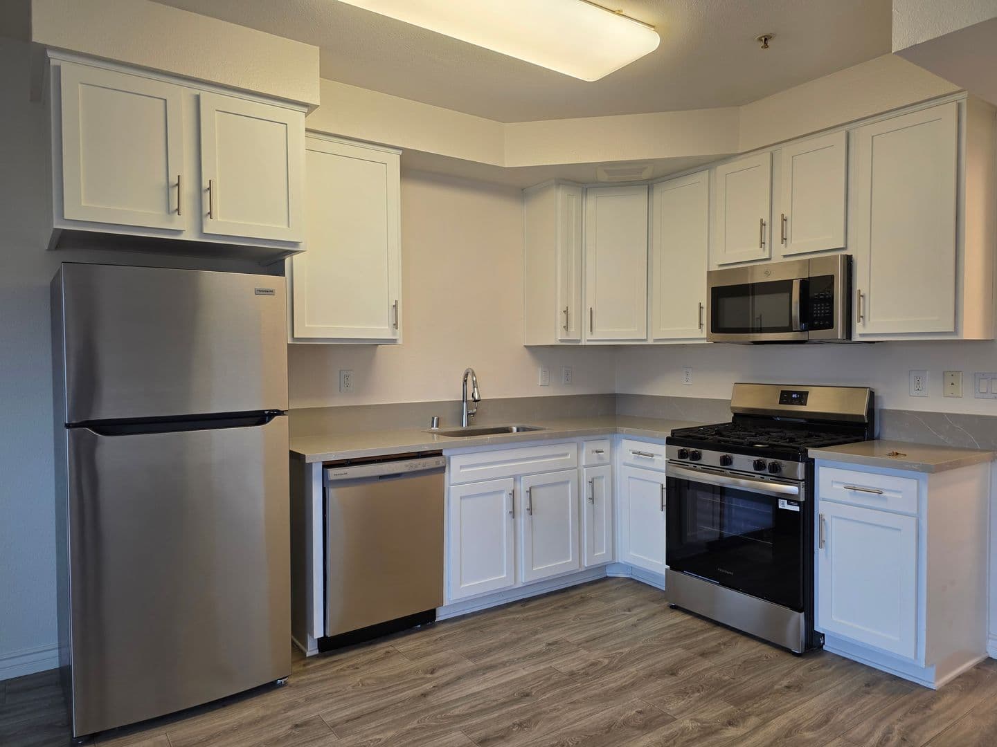National City Apartment: 840 Palm Ave
