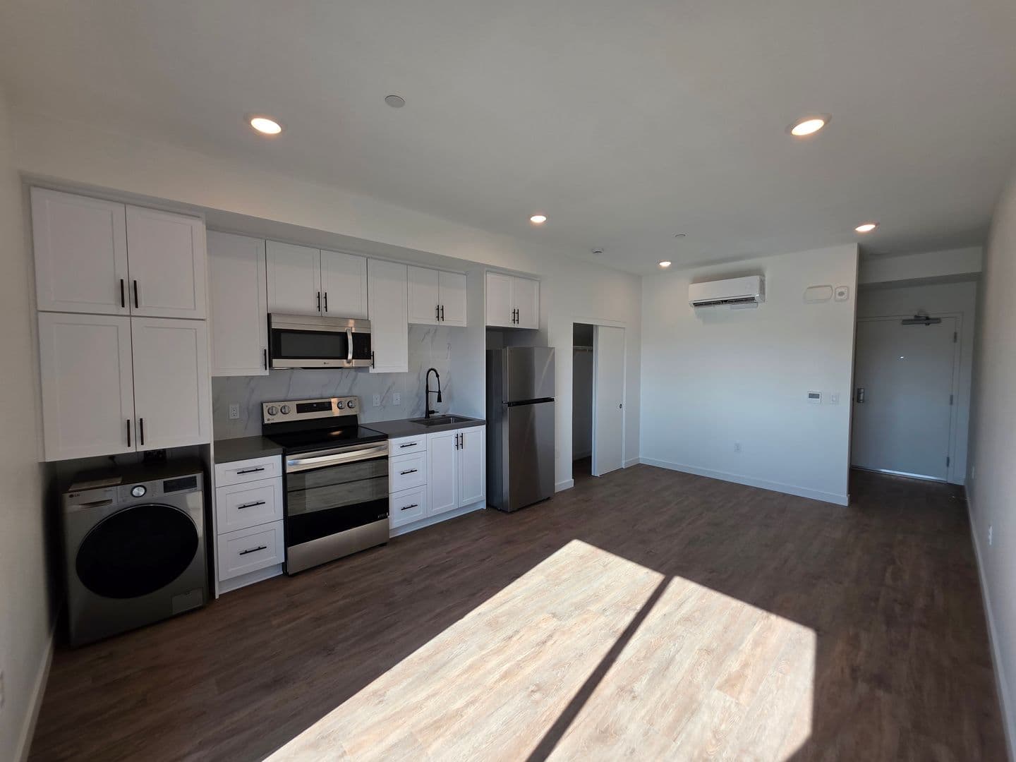 San Diego Apartment: 2435 Imperial Ave