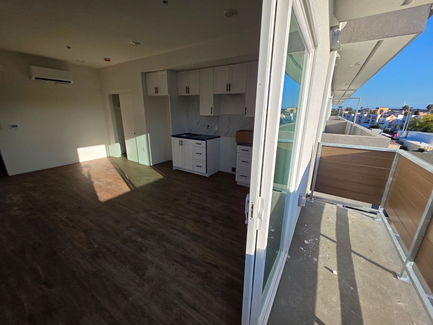 San Diego Apartment: 2435 Imperial Ave