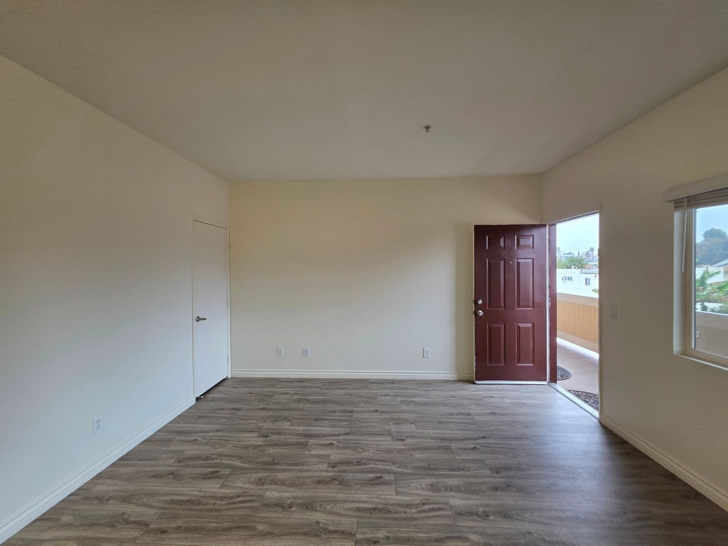 National City Apartment: 840 Palm Ave