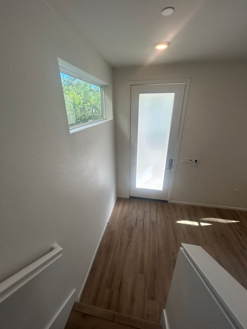 San Diego Apartment: 2040 N Highland Ave