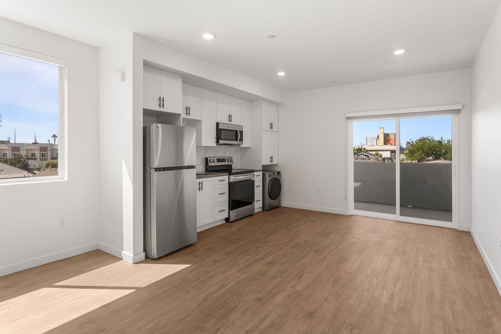 San Diego Apartment: 2435 Imperial Ave