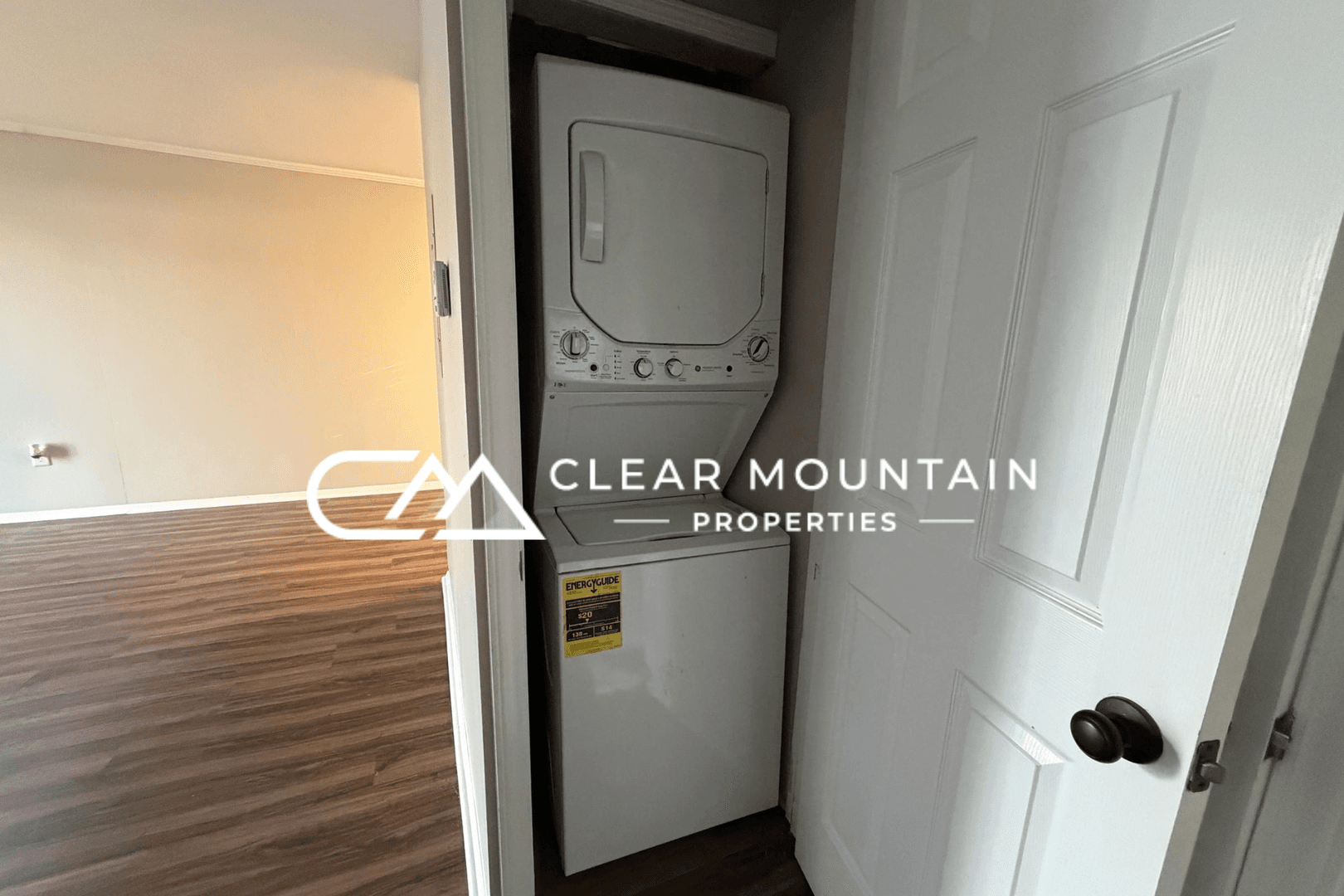 Greenville Apartment: 412 Hagood St