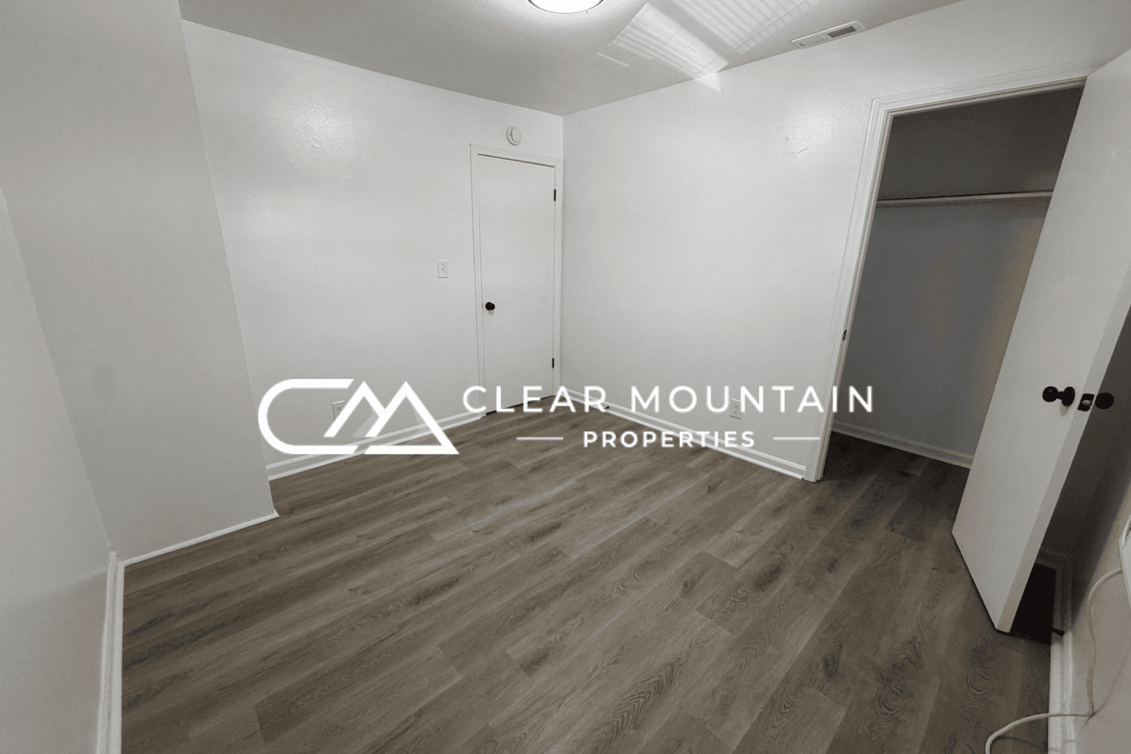 Greer Apartment: 19 Dunbar Court