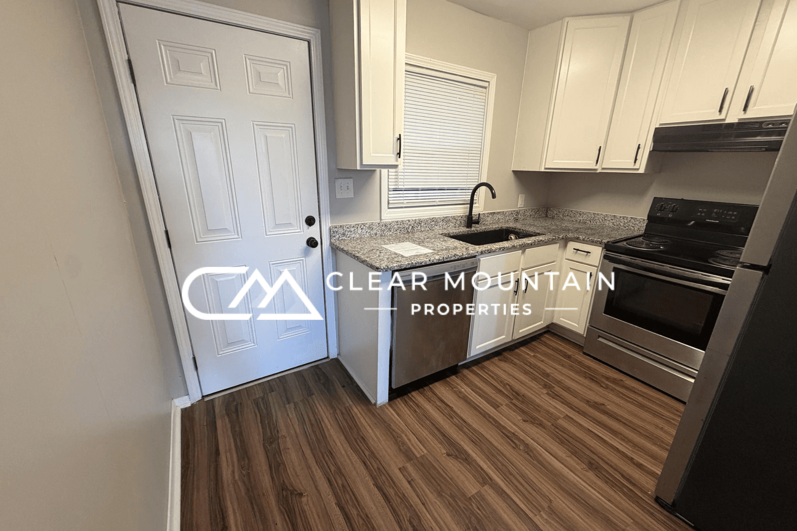 Greenville Apartment: 412 Hagood St
