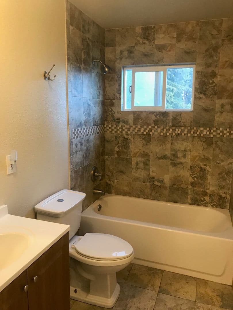 San Jose Apartment: 1138 Carlsbad Dr.