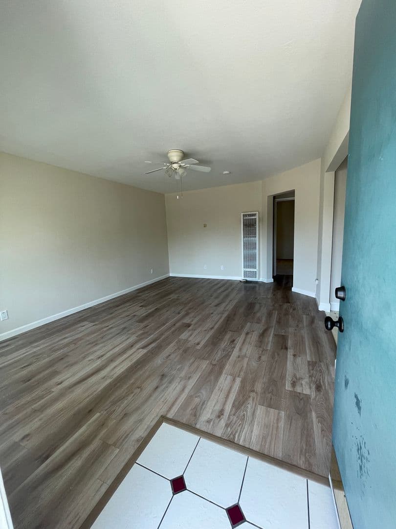 Santa Clara Apartment: 2206 Deborah Drive