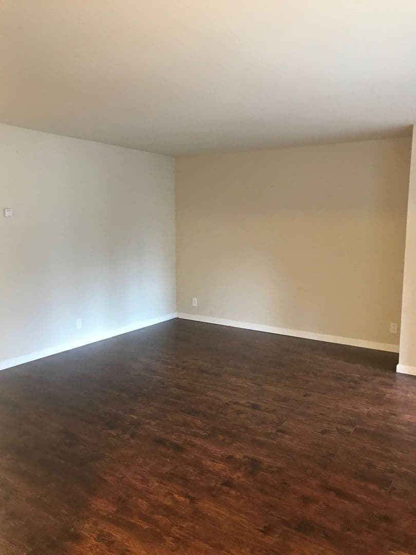 San Jose Apartment: 1138 Carlsbad Dr.