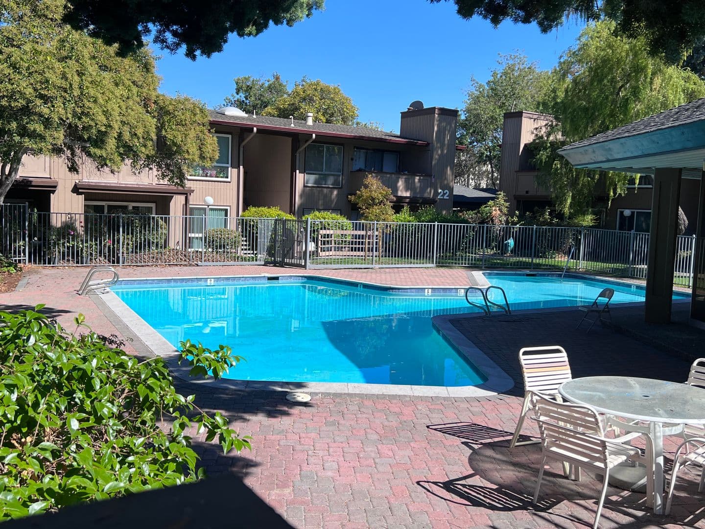 Santa Clara House: 151 Buckingham Drive #234