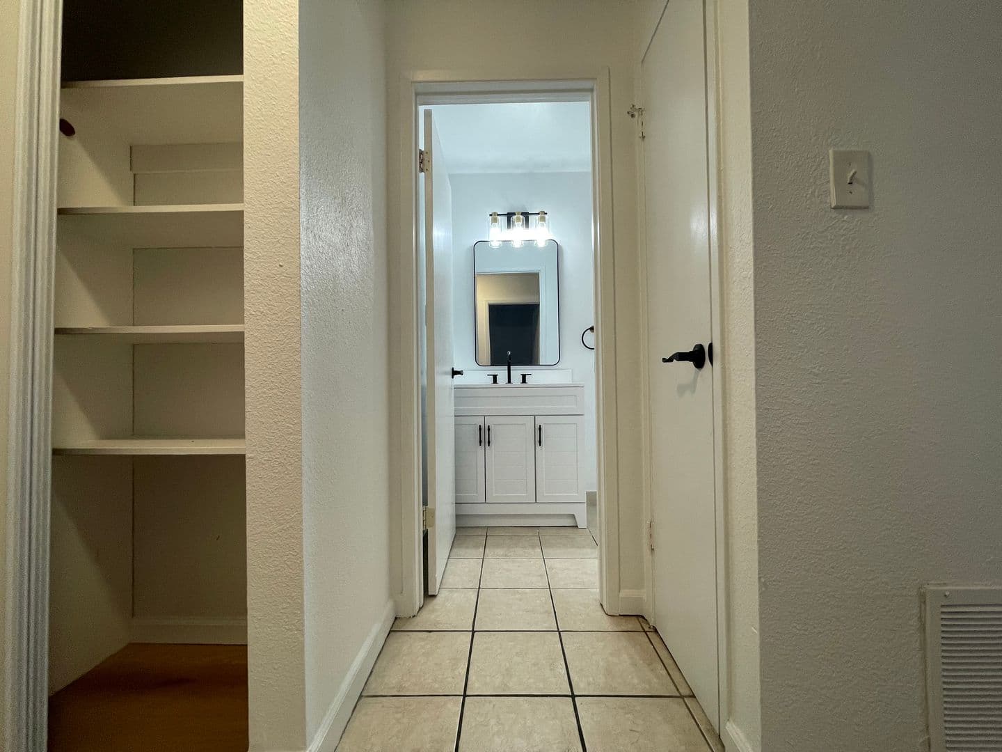San Jose House: 2858 Gavilan Drive