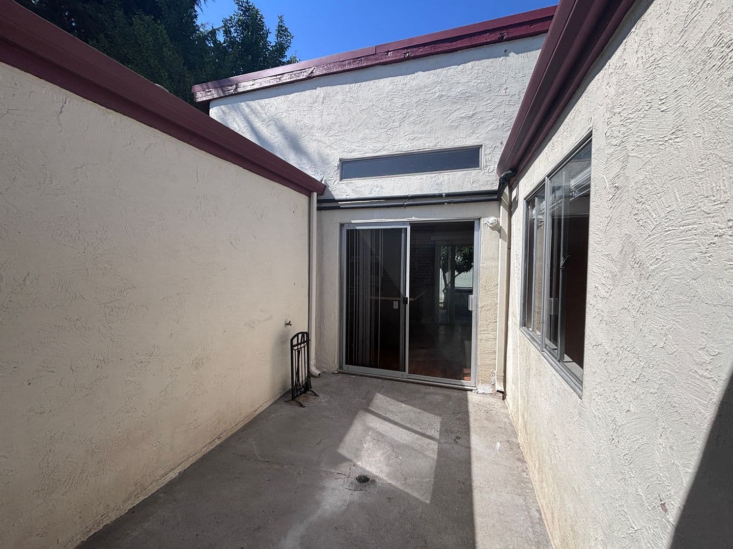 San Jose House: 5328 Cedar Grove Cir