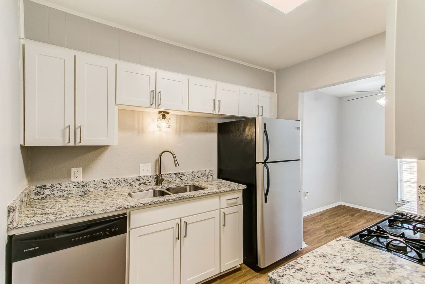 Fort Worth Apartment: 2200 W Lowden Street