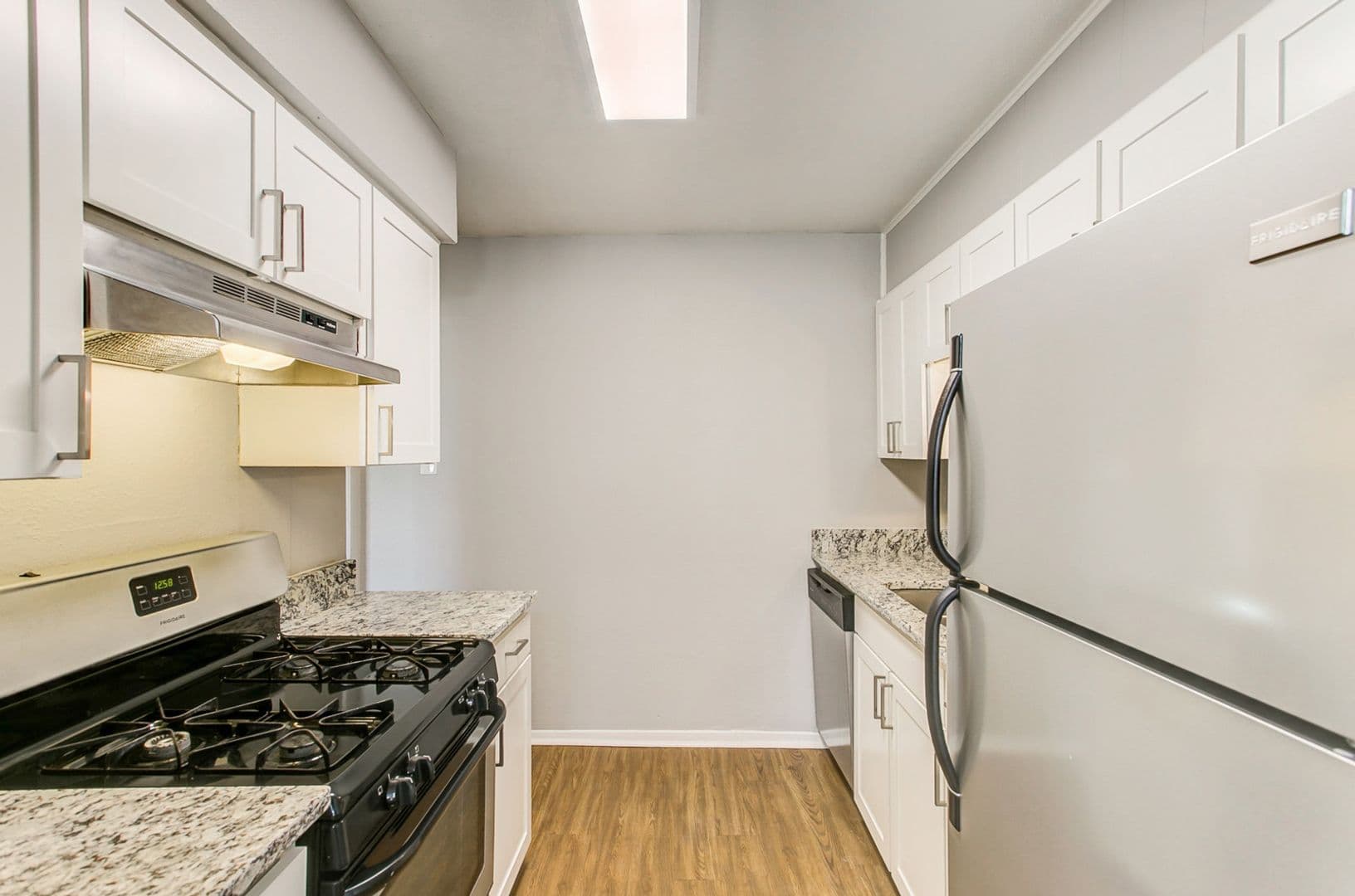 Fort Worth Apartment: 2200 W Lowden Street