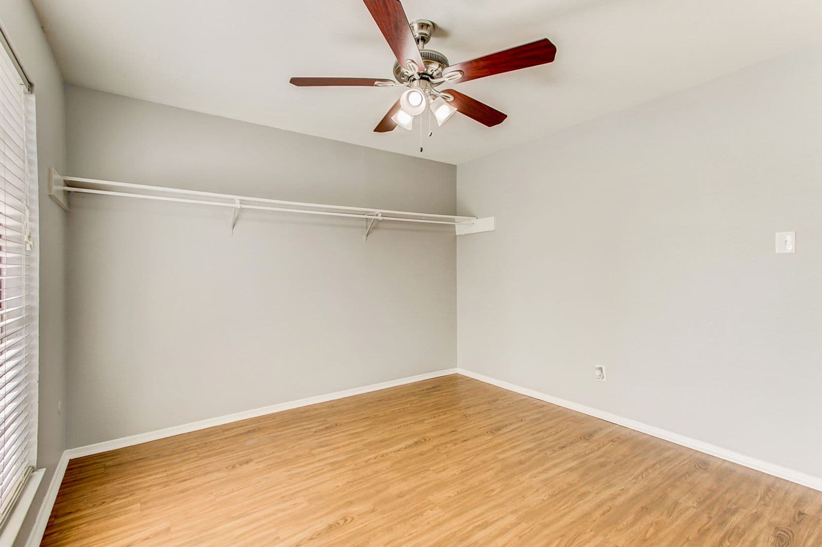 Fort Worth Apartment: 2200 W Lowden Street