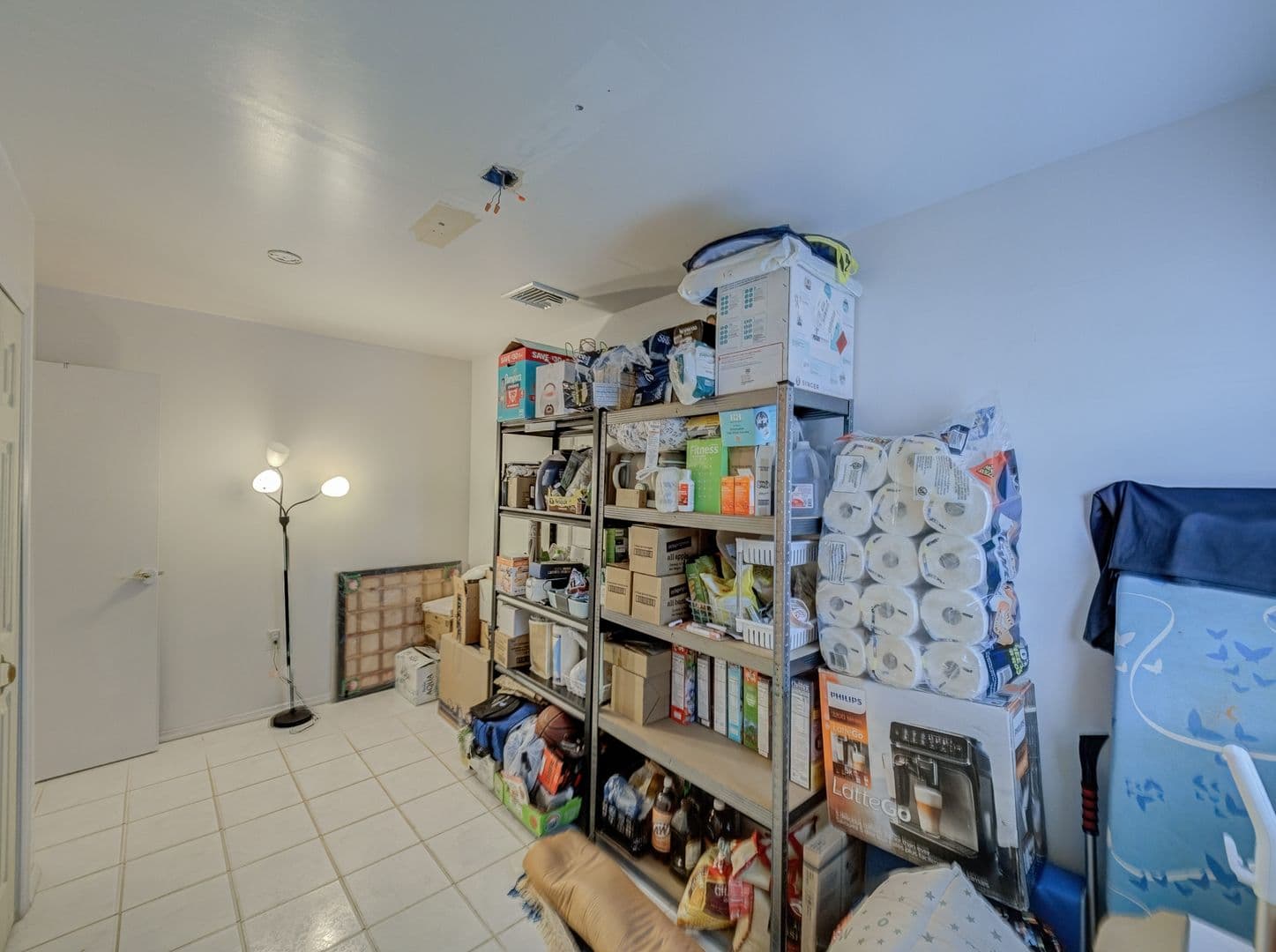 Carteret House: 74 Markowitz St