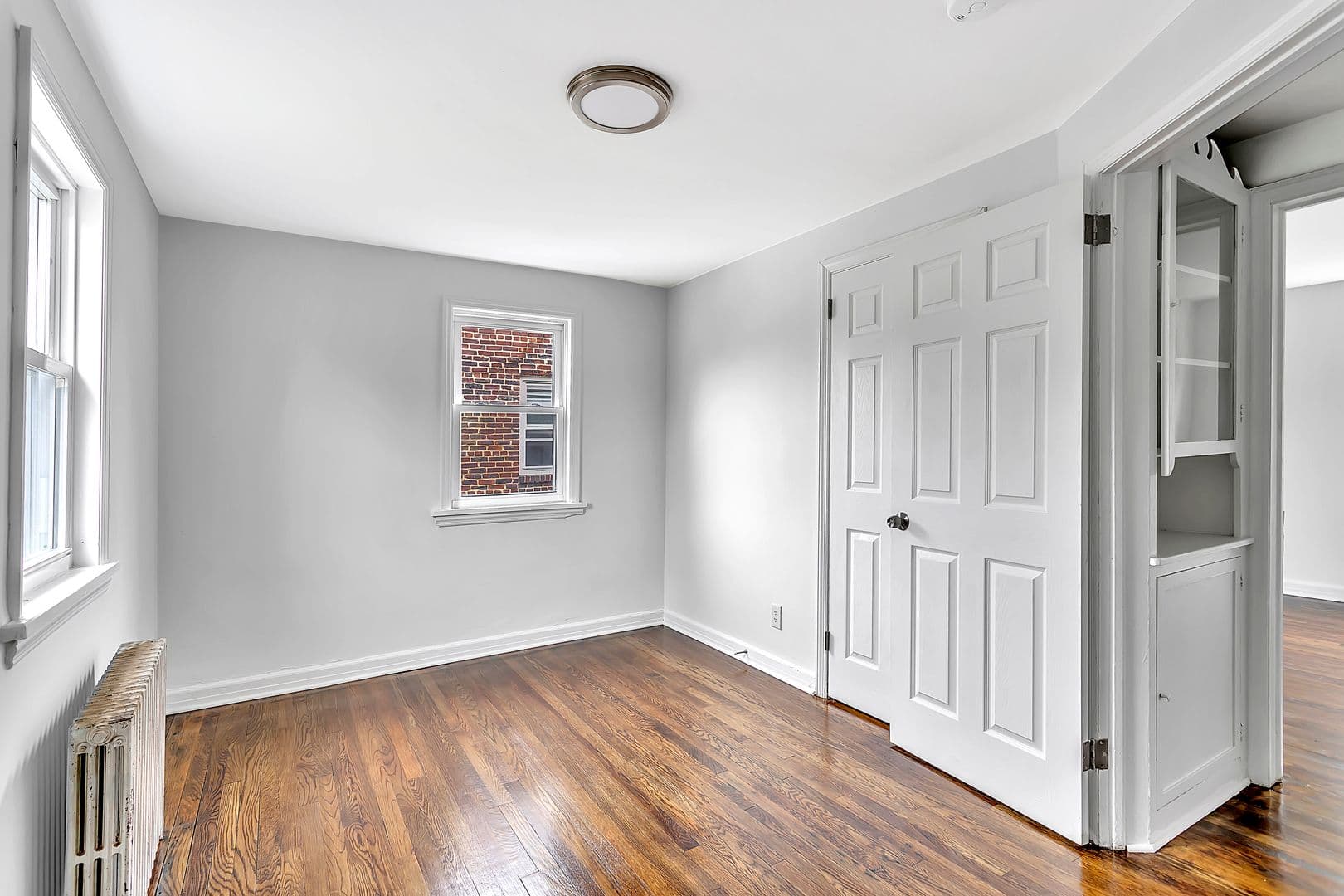 Dunellen Apartment: 401 Sanford Ave
