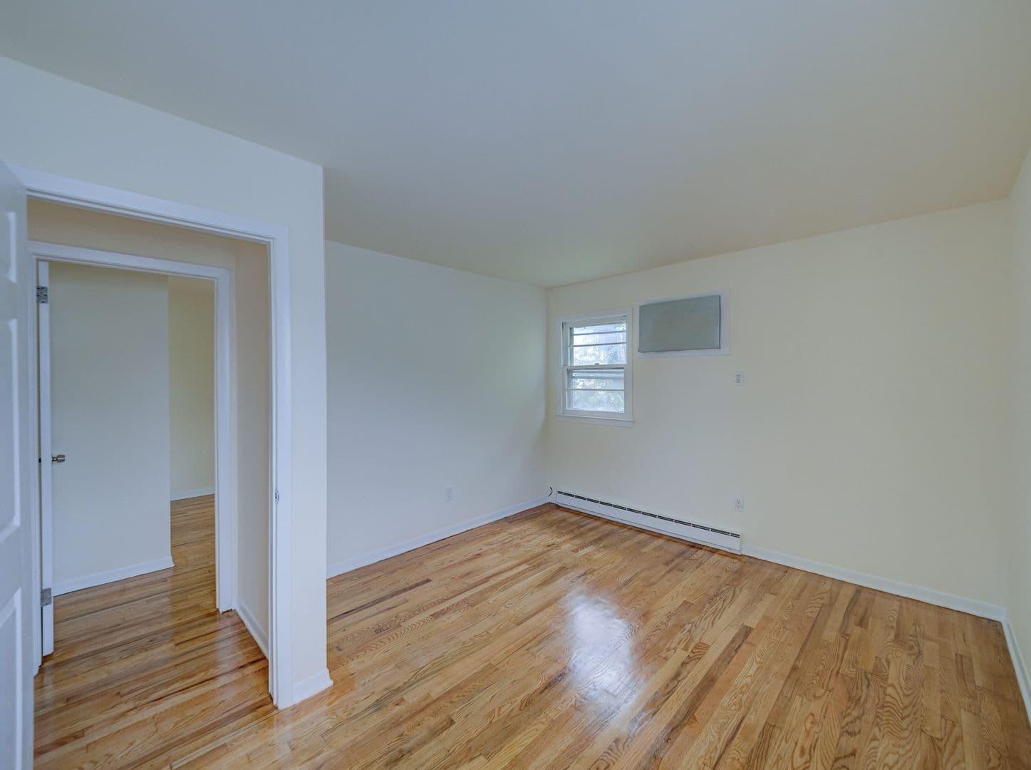 Vauxhall Multiplex: 287 Montclair Avenue