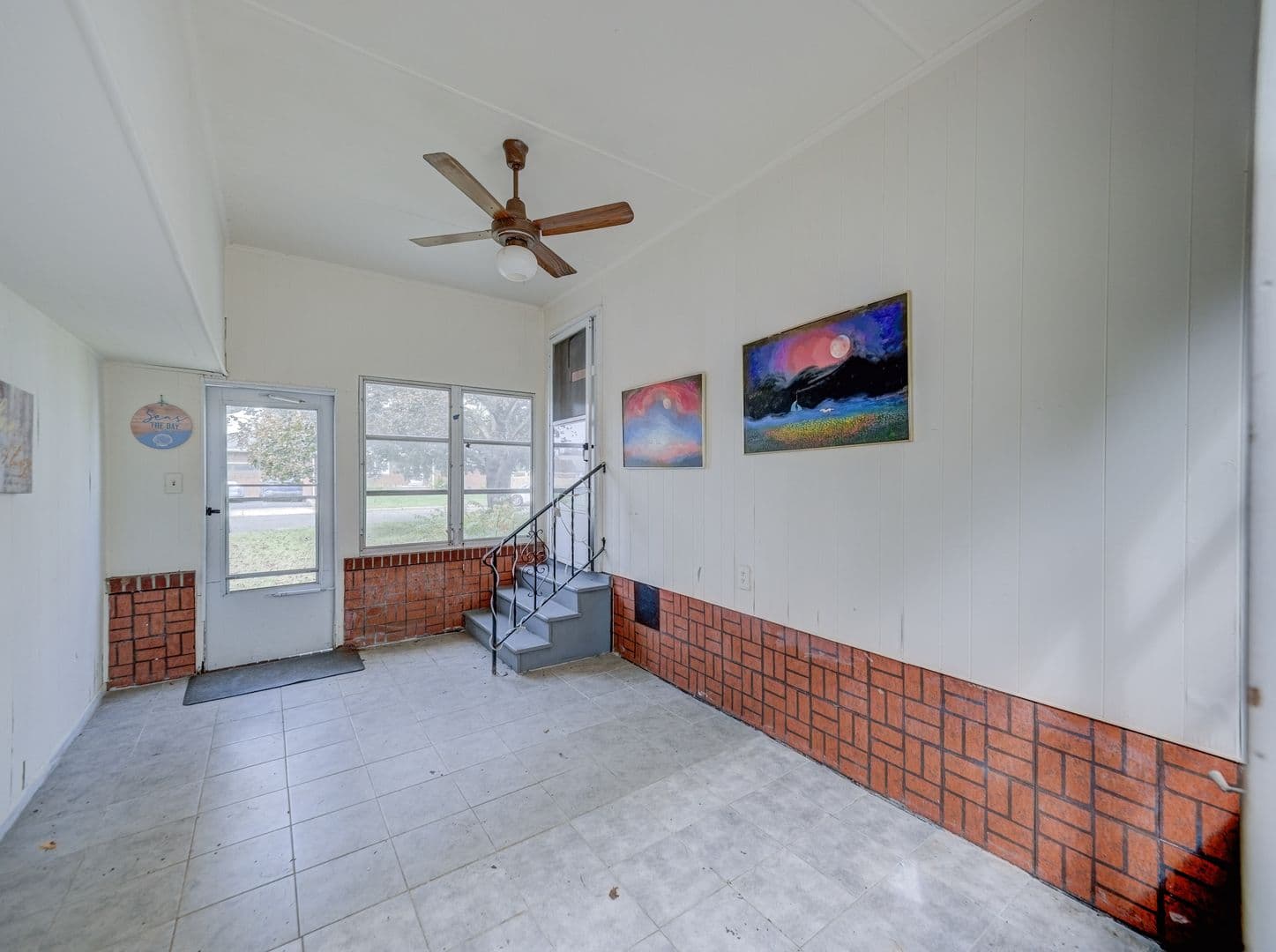 Manville House: 719 Newark Ave