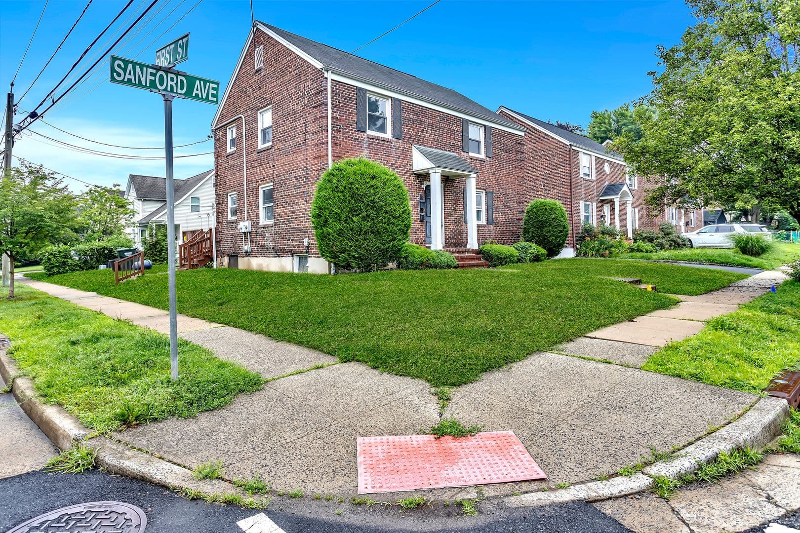 Dunellen Apartment: 401 Sanford Ave