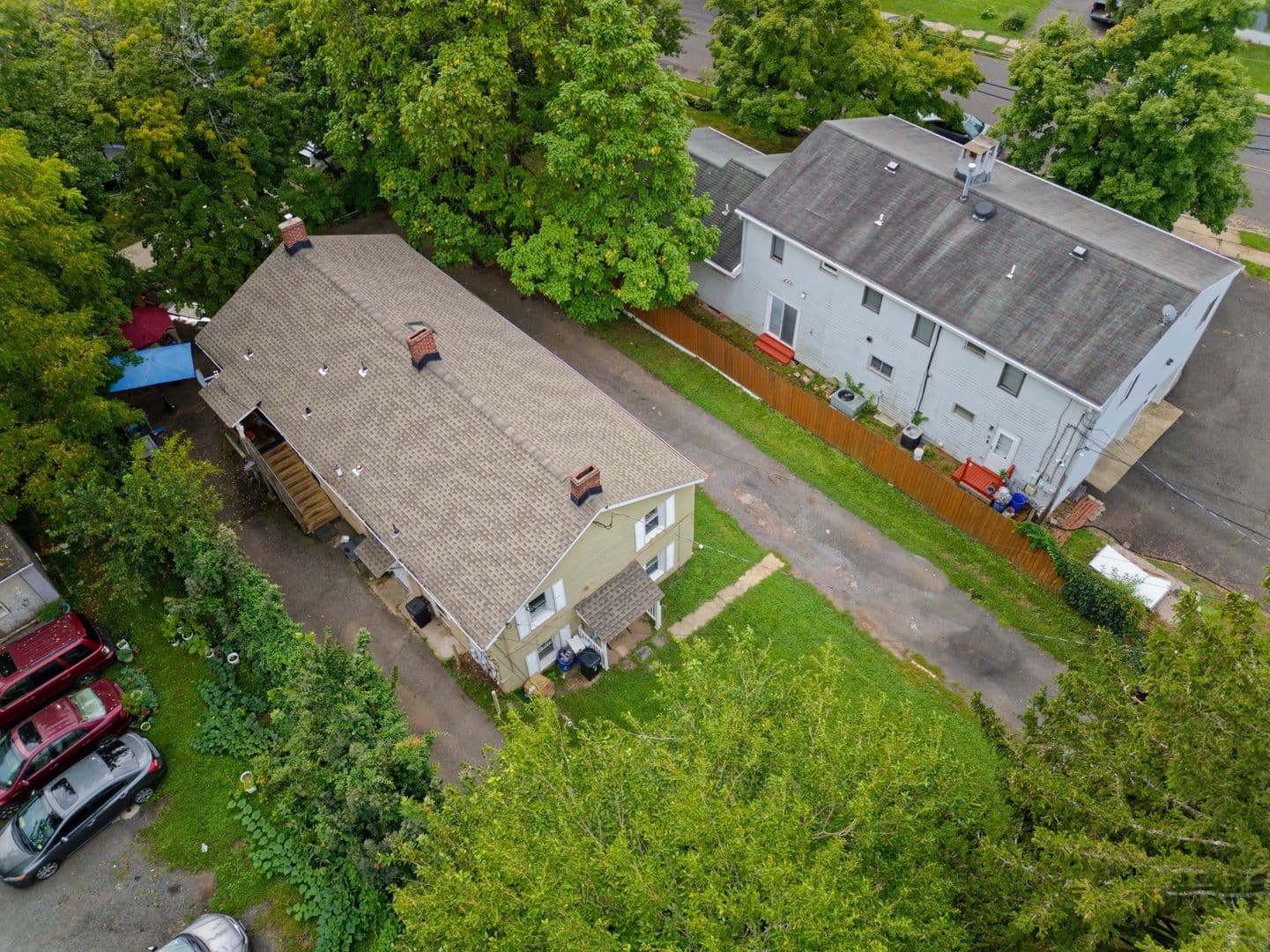 Sommerville Apartment: 148 Davenport Street,