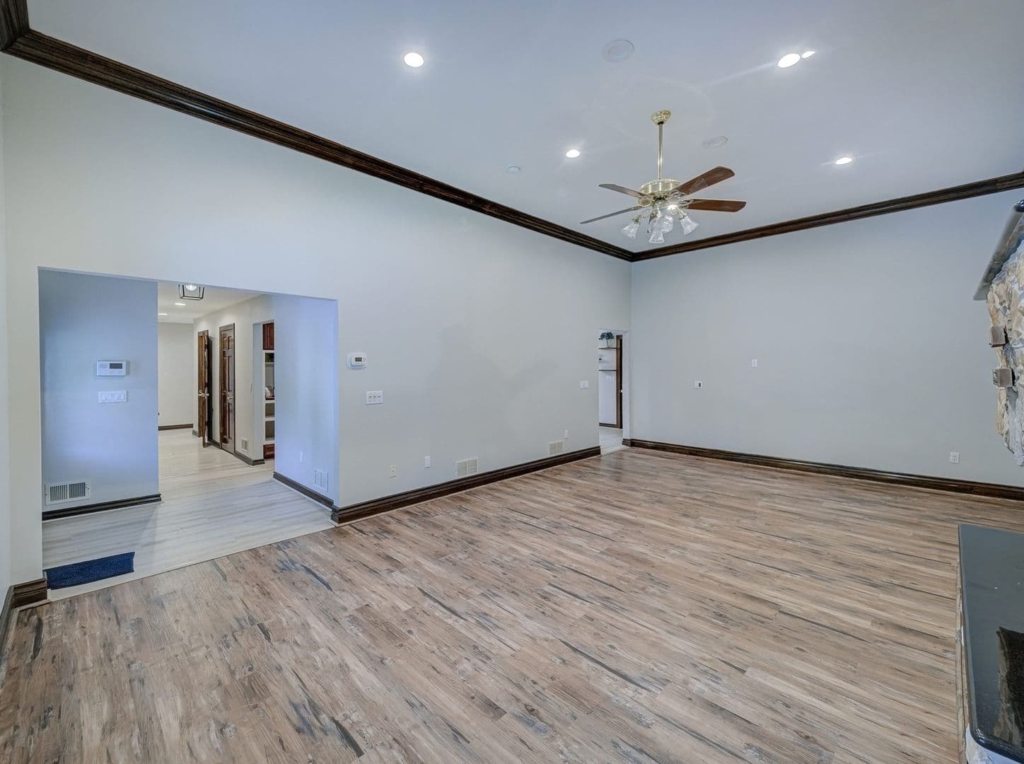 Morganville House: 17 Bauers Ln