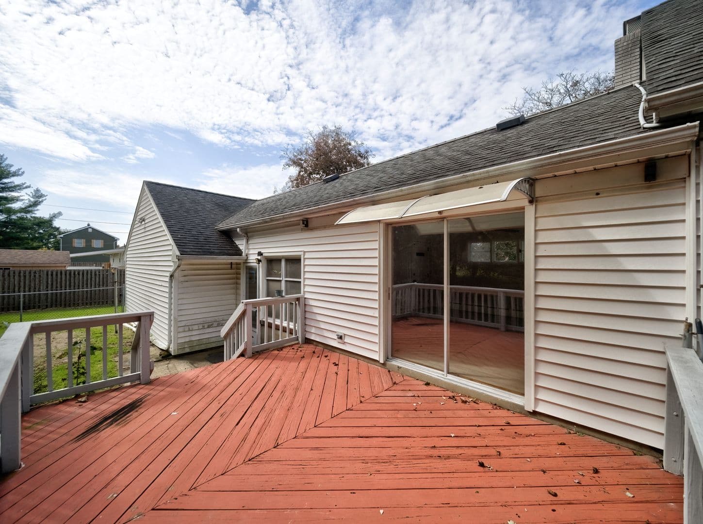 Manville House: 719 Newark Ave