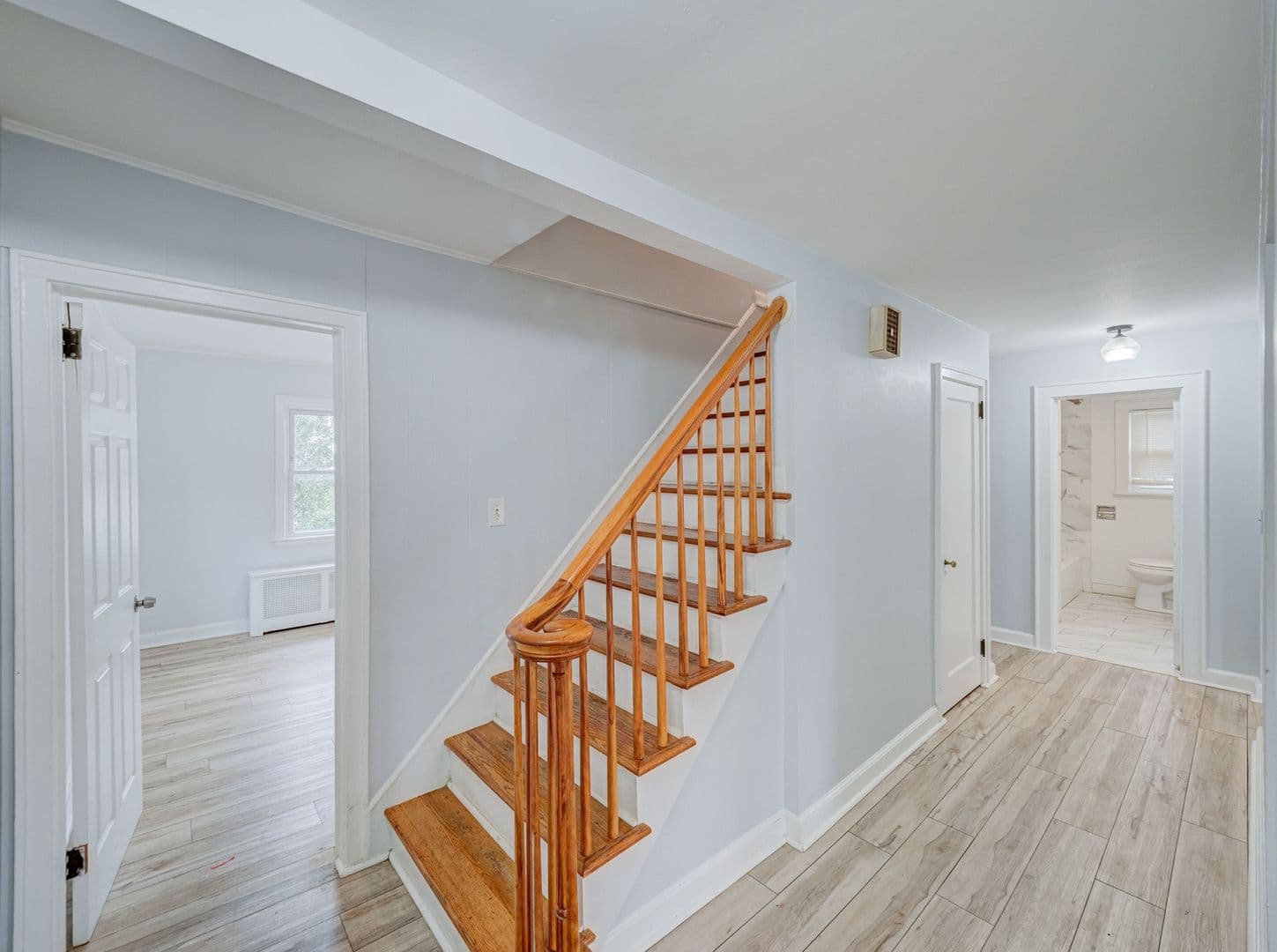 Bound Brook Apartment: 407 Longwood Ave