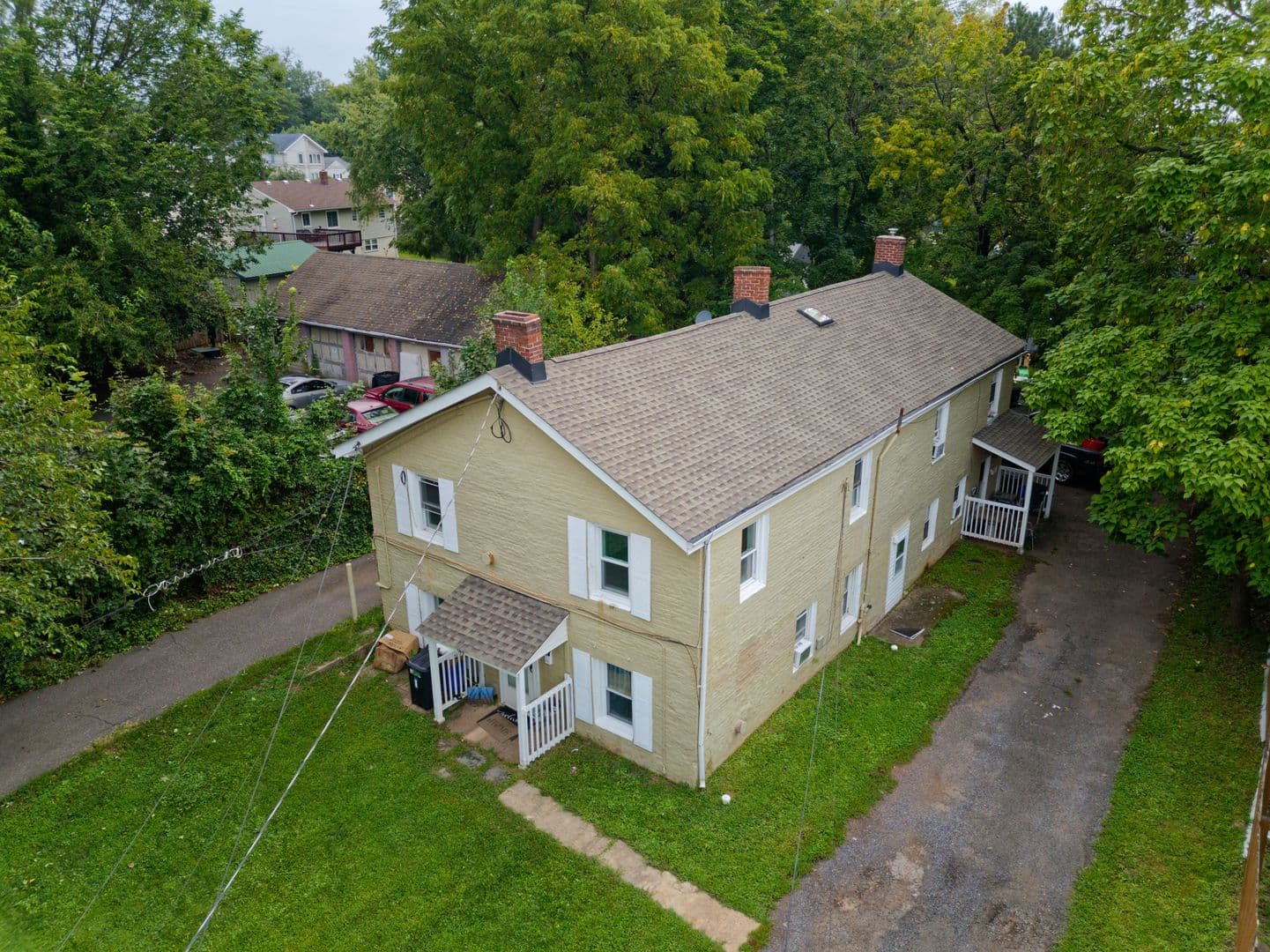Sommerville Apartment: 148 Davenport Street,