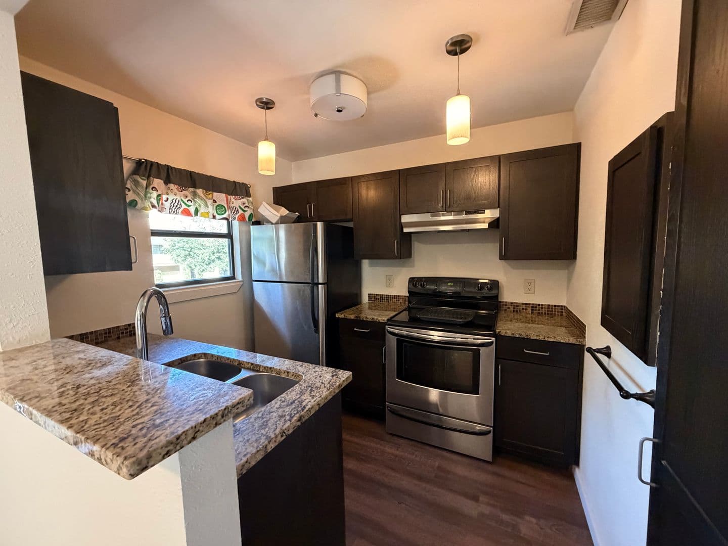 Dallas Apartment: 4121 Avondale Avenue