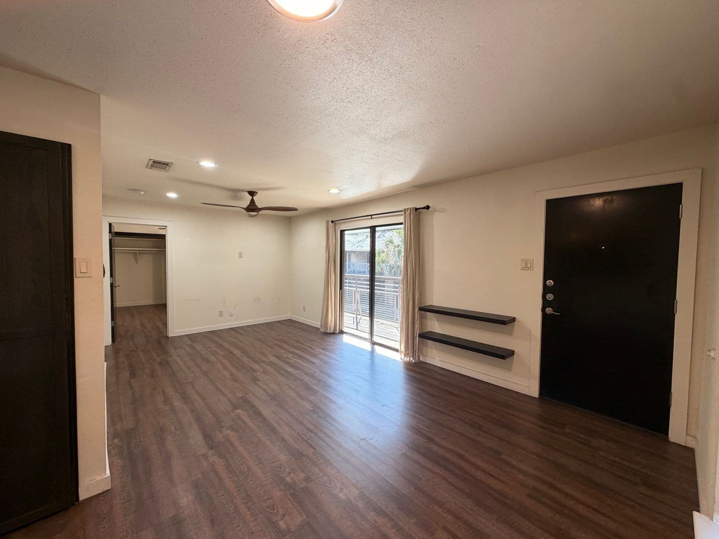 Dallas Apartment: 4121 Avondale Avenue