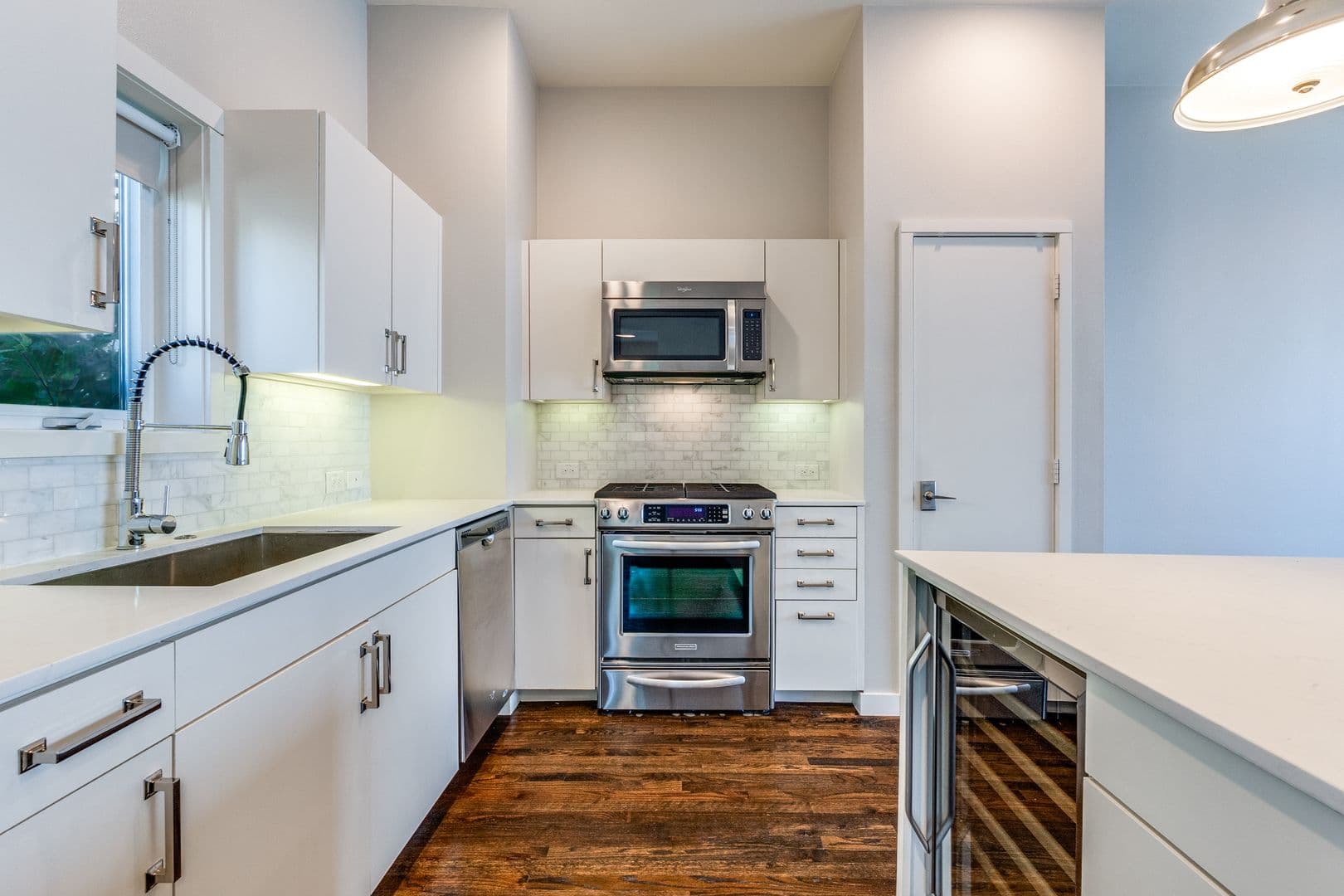 Dallas Apartment: 4905 Kilroy Drive