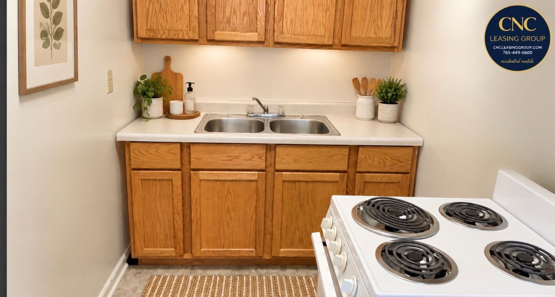 Lafayette Apartment: 1222 Columbia Street
