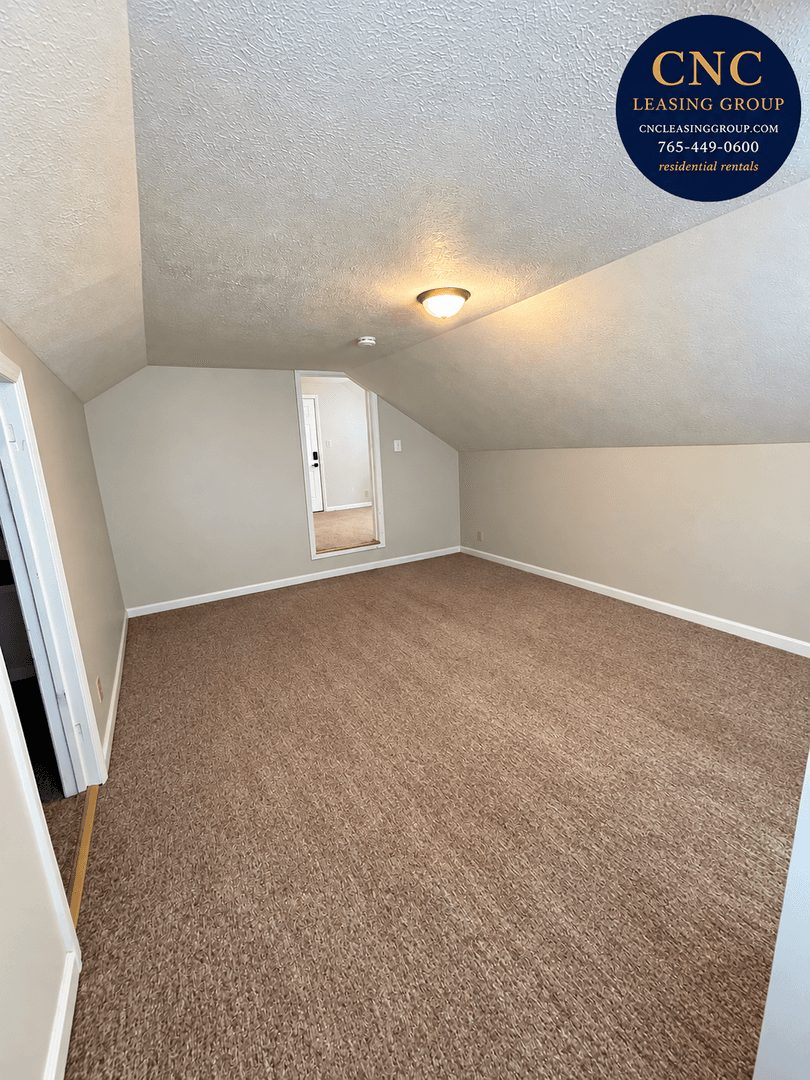Lafayette Apartment: 1402 Alabama Street
